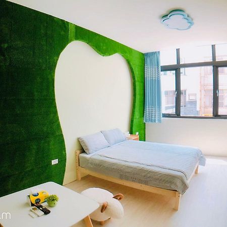 Greenonly Homestay Тайнань Экстерьер фото